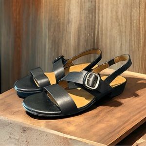 Naturalizer Meesha Black Sandals